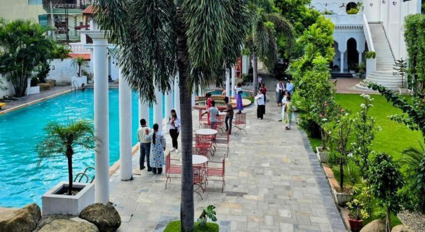 Hotel Club Denovo à Butwal Extérieur photo