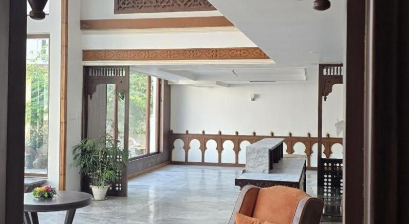 Hotel Club Denovo à Butwal Extérieur photo